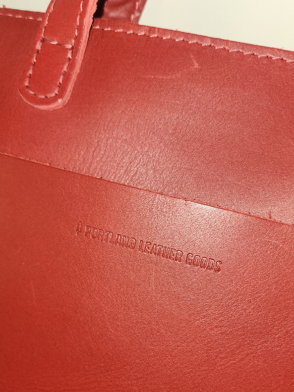 Portland Leather Goods Red Tote Crossbody Bag - Picture 7 of 16